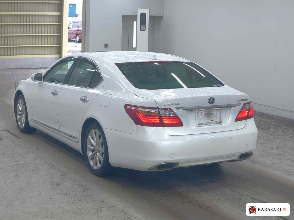 Lexus LS 2009 z aukcji japońskiej