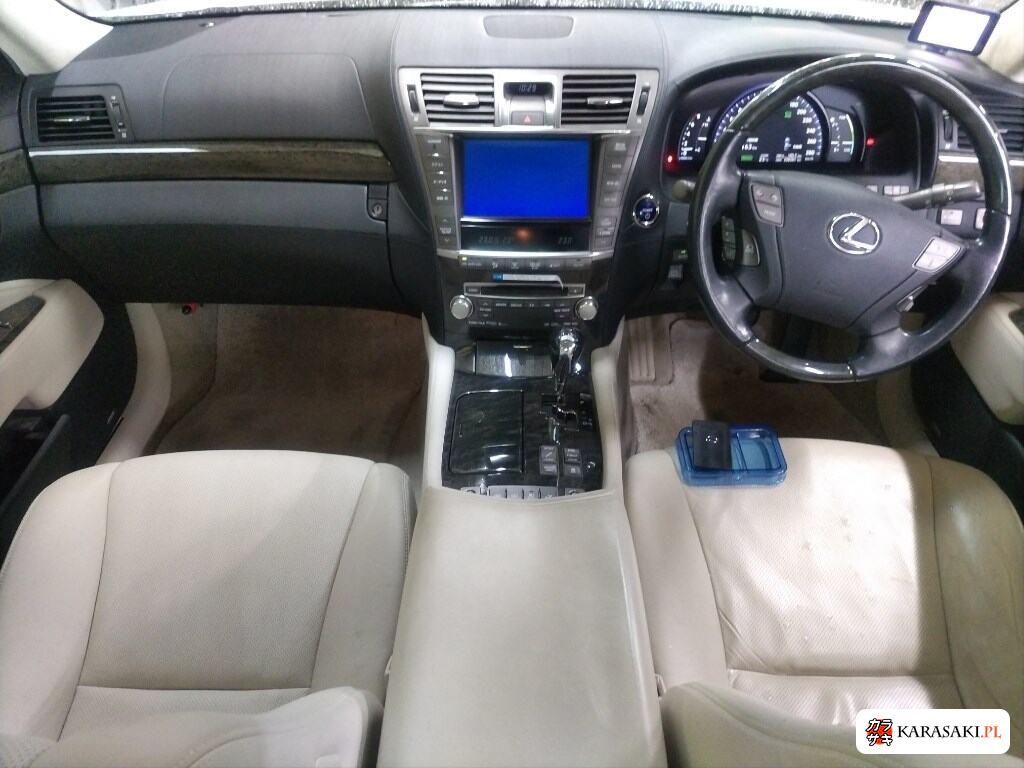 Lexus LS 2009 z aukcji japońskiej