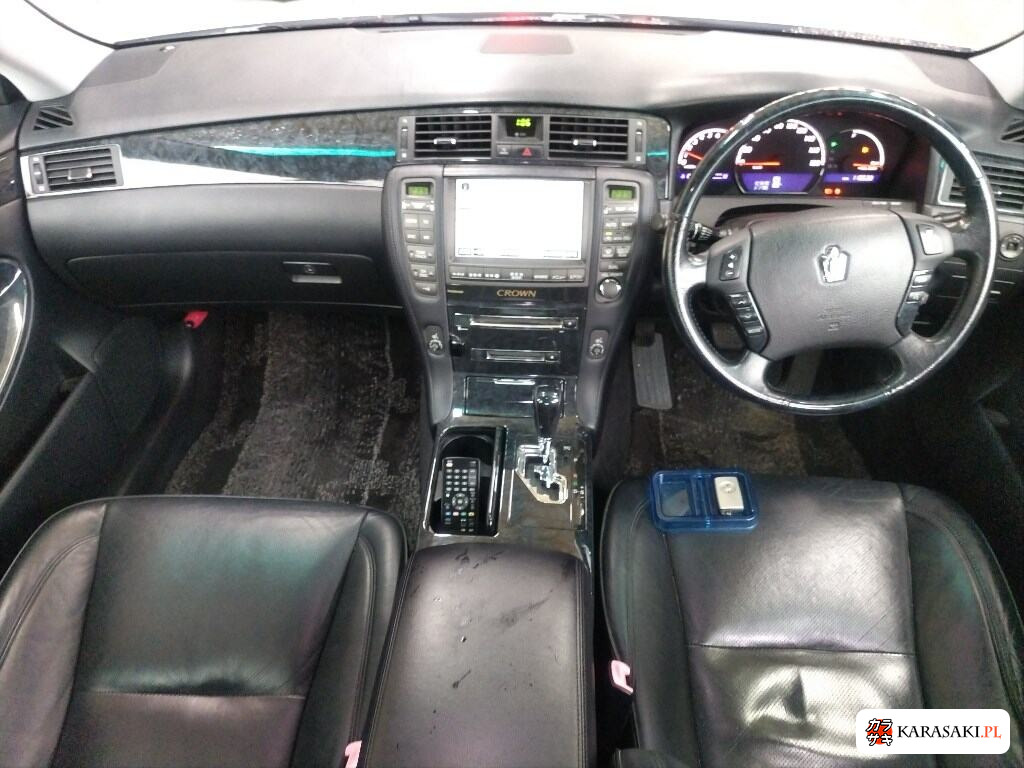 Toyota Crown 2005 z aukcji japońskiej