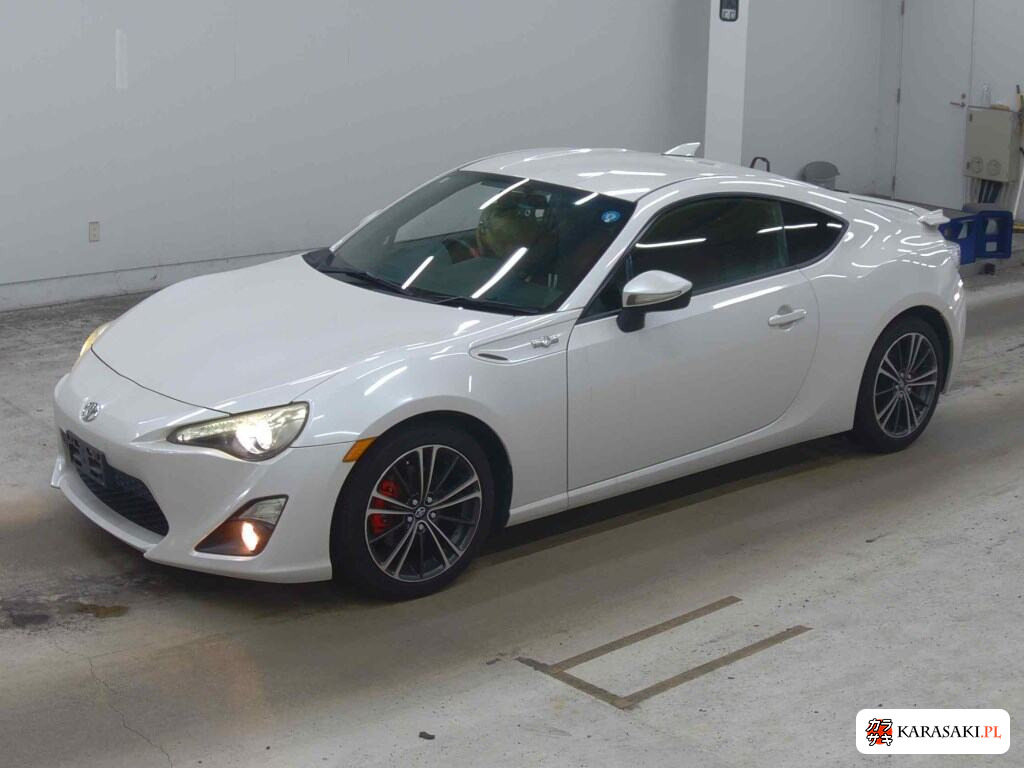 Toyota 86 2012 z aukcji japońskiej