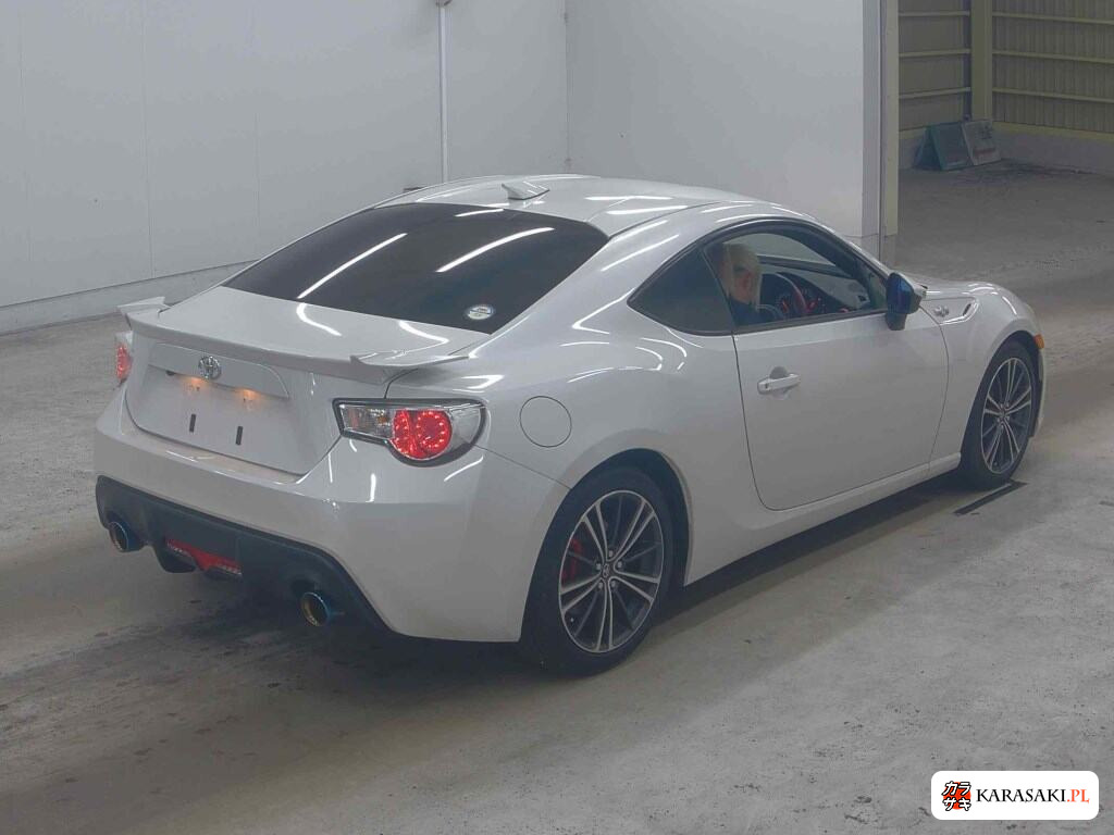 Toyota 86 2012 z aukcji japońskiej