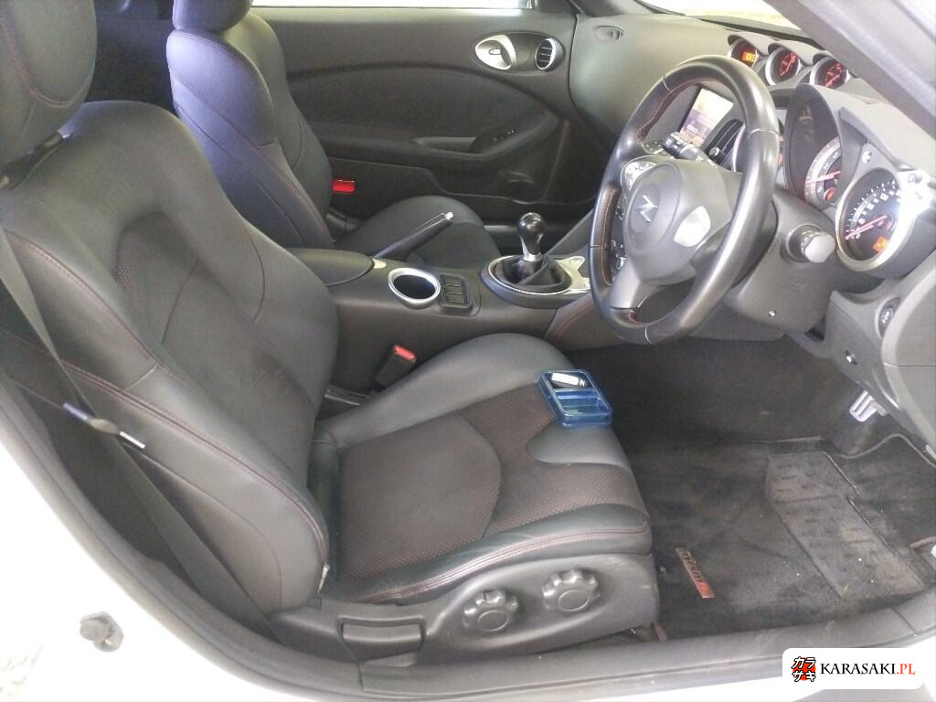 Nissan Fairlady Z 2012 z aukcji japońskiej