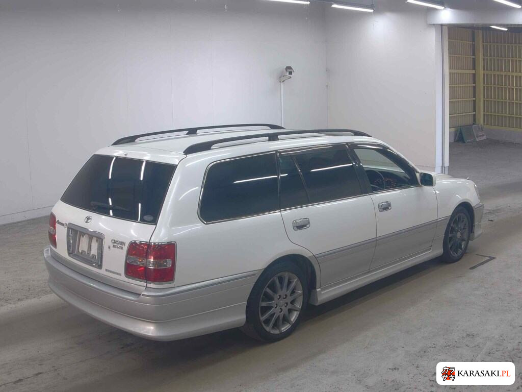 Toyota Crown Estate 2003 z aukcji japońskiej