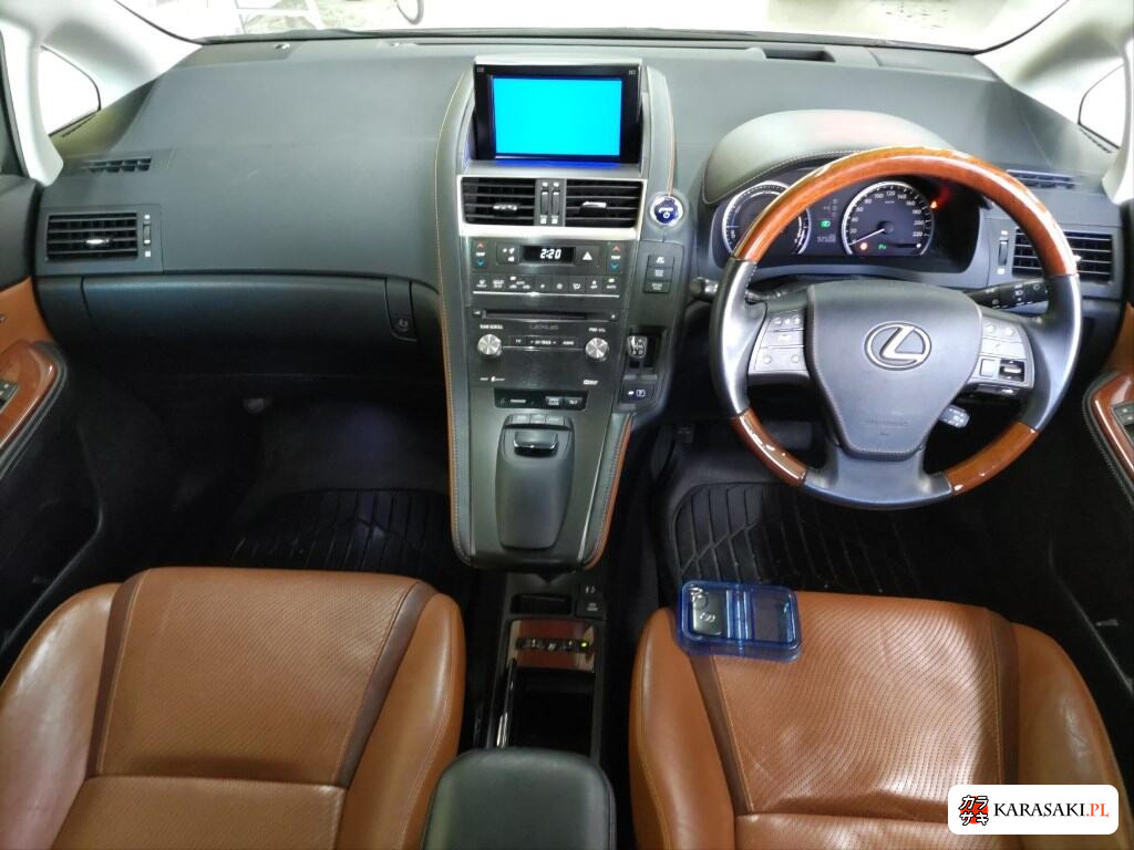Lexus HS 2013 z aukcji japońskiej