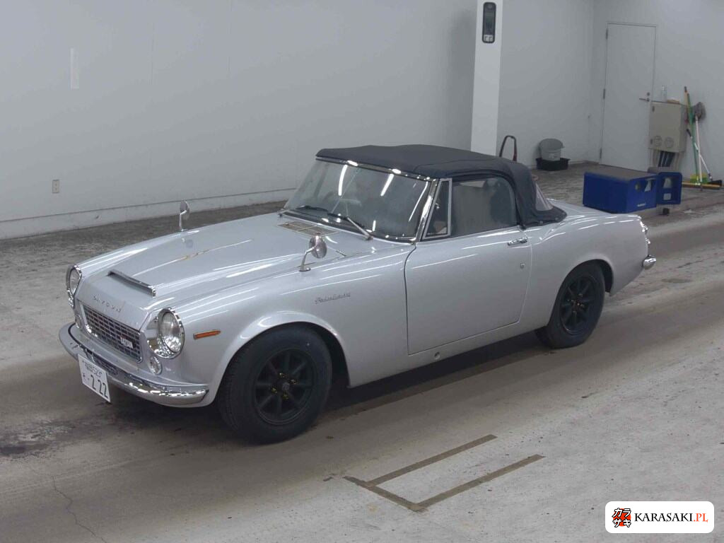 Nissan Datsun Fairlady 1966 z aukcji japońskiej