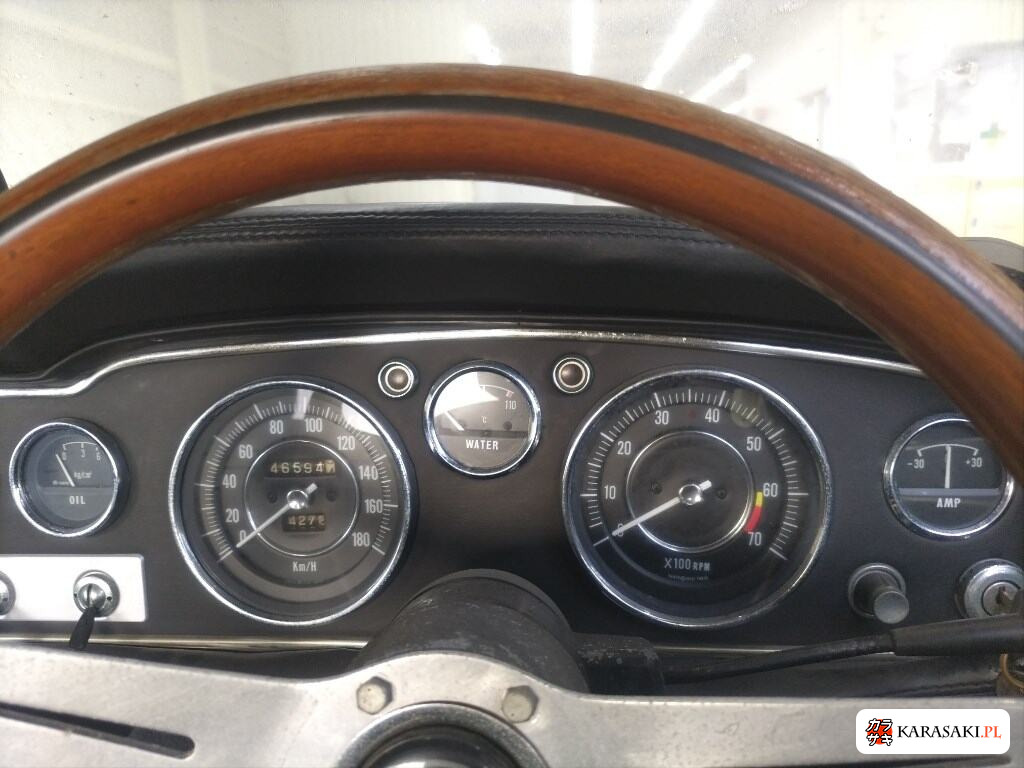 Nissan Datsun Fairlady 1966 z aukcji japońskiej