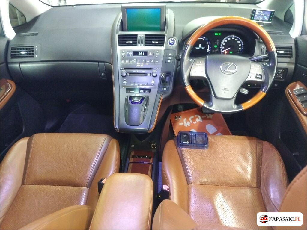 Lexus HS 2009 z aukcji japońskiej