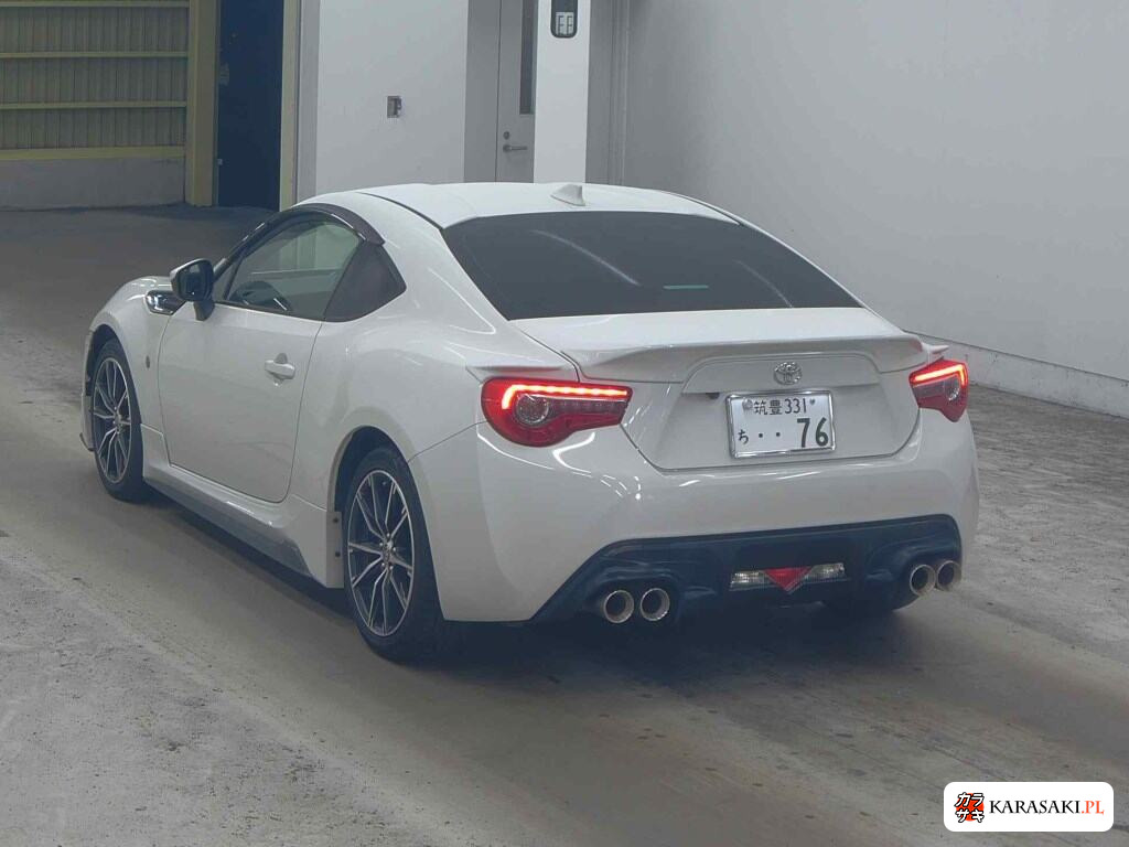 Toyota 86 2017 z aukcji japońskiej