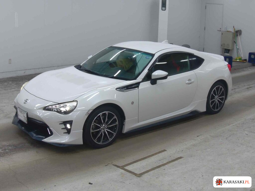 Toyota 86 2017 z aukcji japońskiej