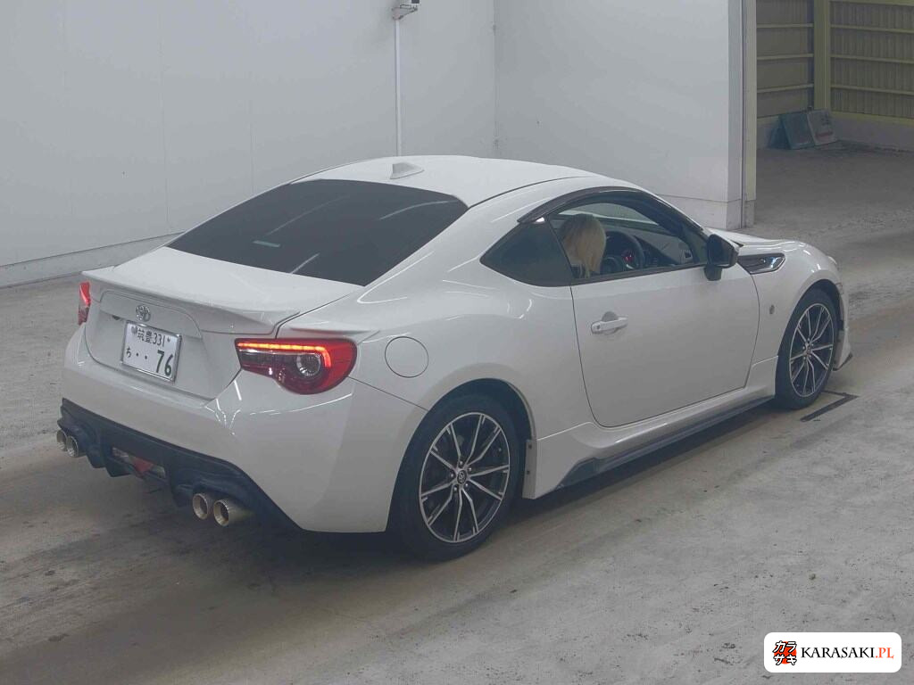 Toyota 86 2017 z aukcji japońskiej