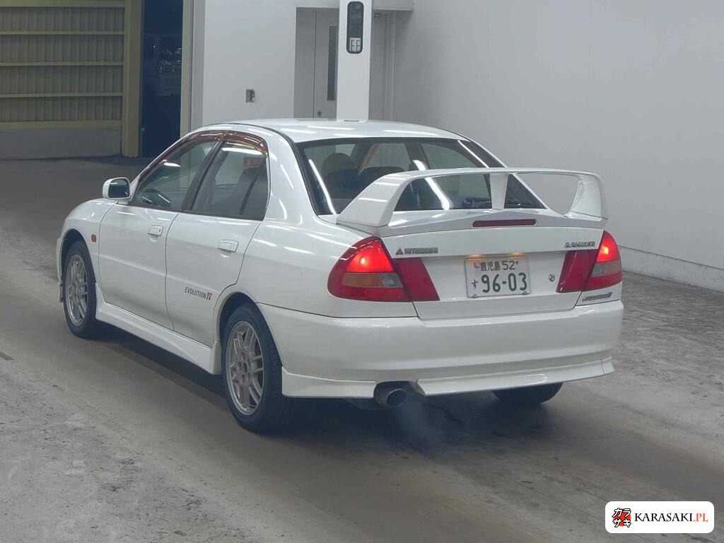 Mitsubishi Lancer 1997 z aukcji japońskiej