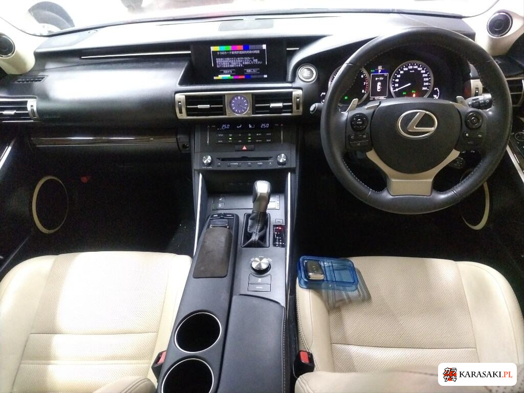Lexus Is 2014 z aukcji japońskiej