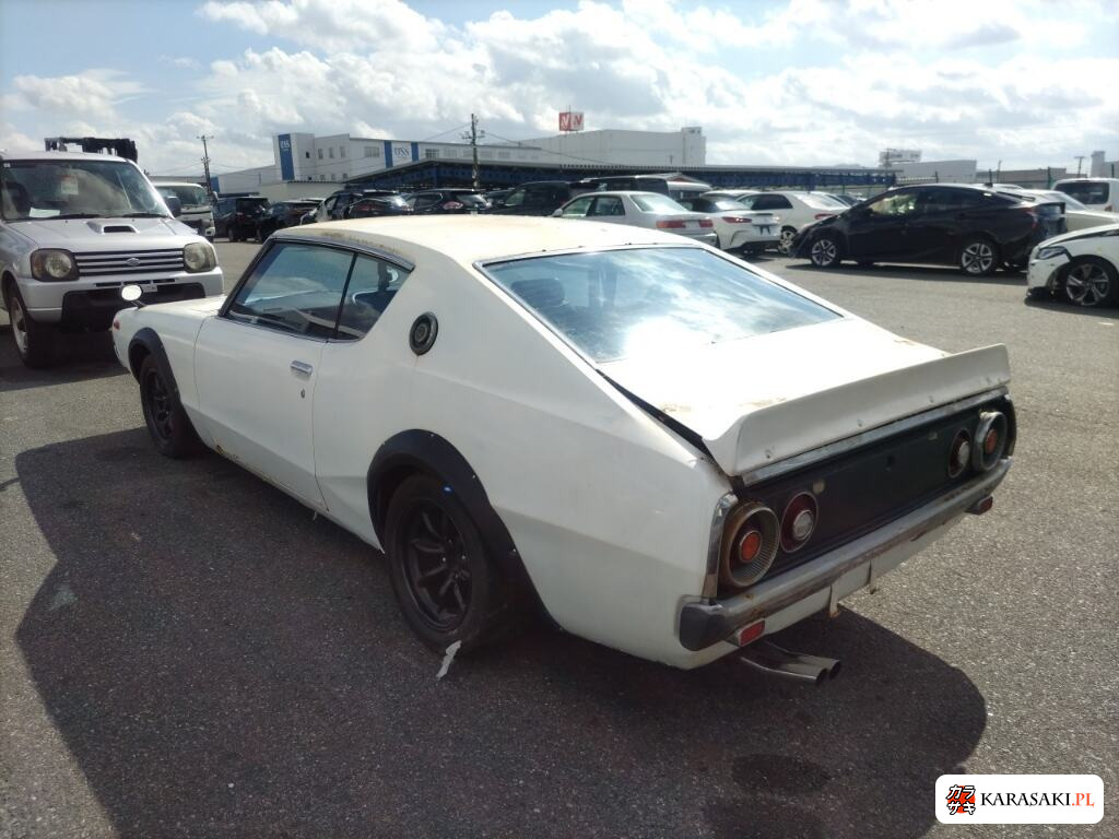 Nissan Skyline 1975 z aukcji japońskiej