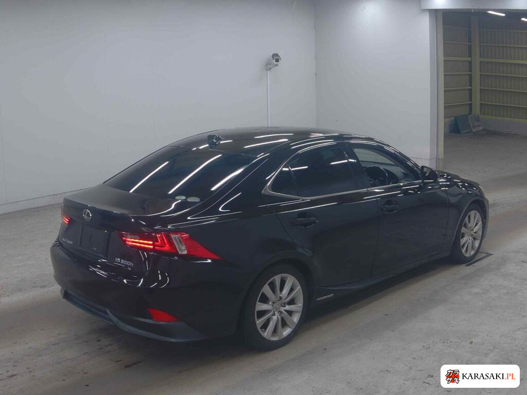 Lexus Is 2015 z aukcji japońskiej
