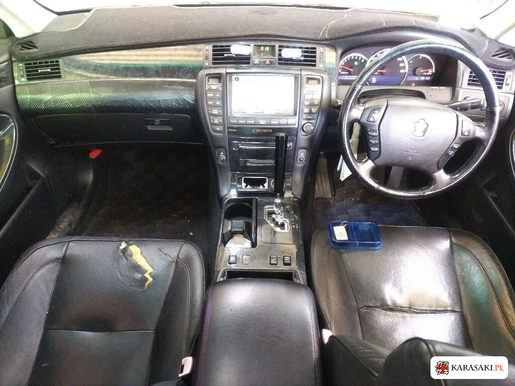 Toyota Crown 2007 z aukcji japońskiej