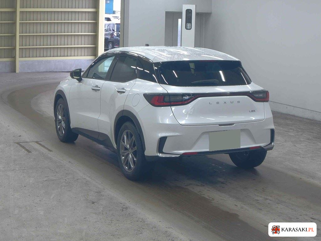 Lexus LBX 2024 z aukcji japońskiej