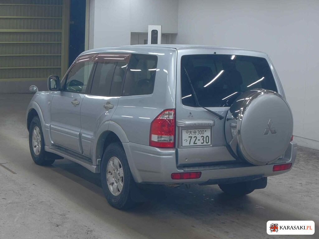 Mitsubishi Pajero 2004 z aukcji japońskiej