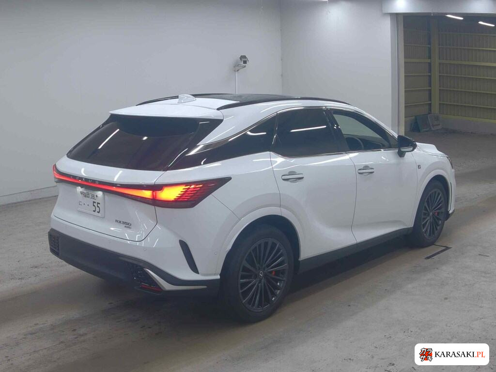 Lexus RX 2025 z aukcji japońskiej