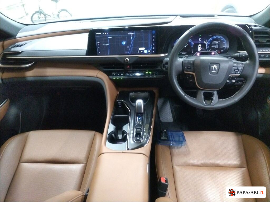 Toyota Crown Estate 2025 z aukcji japońskiej