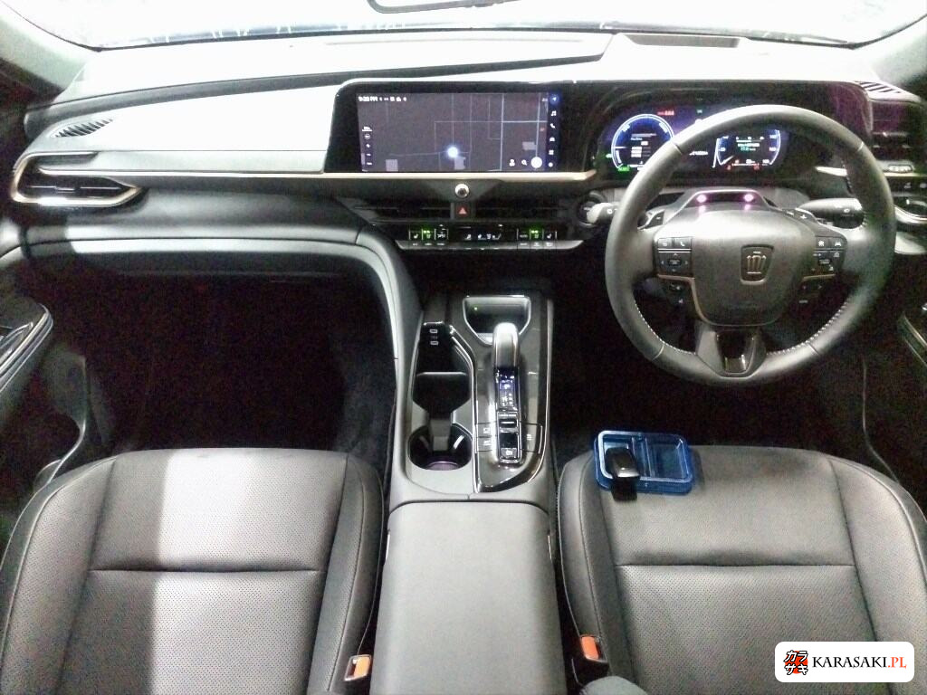 Toyota Crown Estate 2025 z aukcji japońskiej