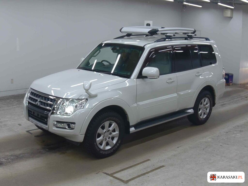 Mitsubishi Pajero 2017 z aukcji japońskiej