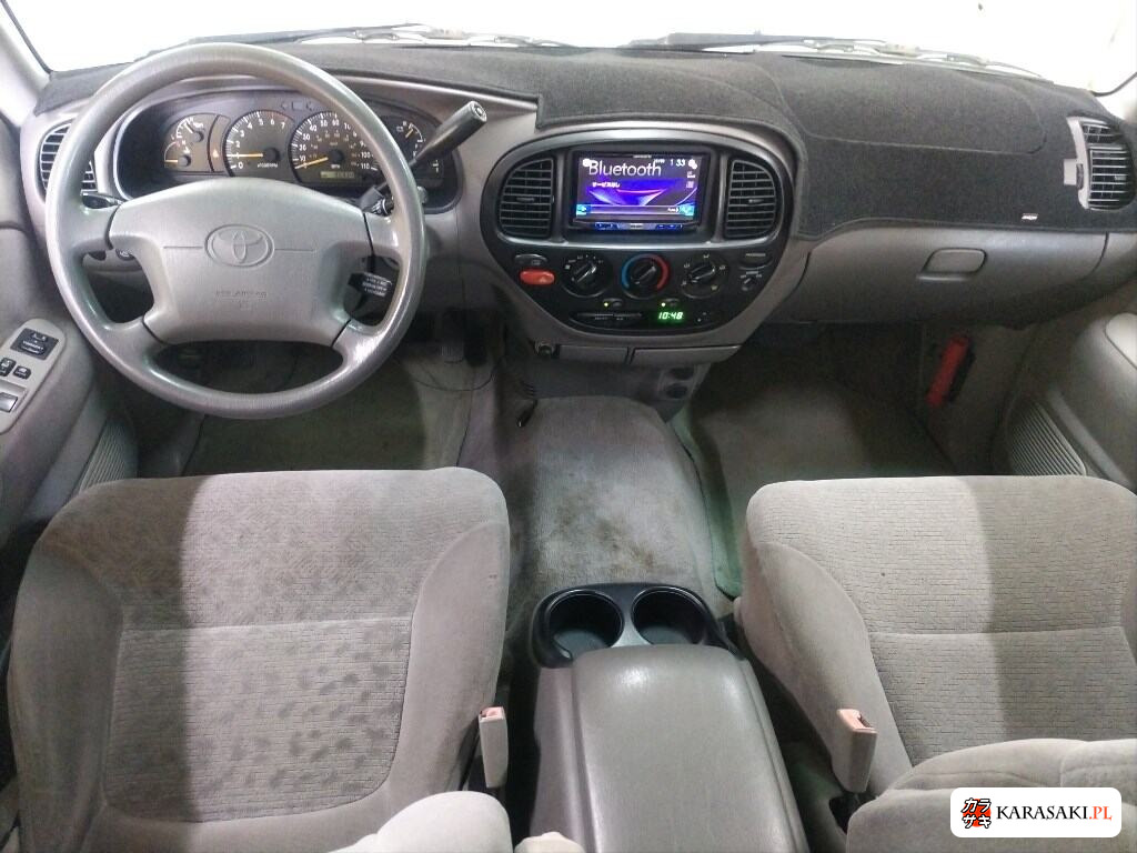 America Toyota Tundra 2004 z aukcji japońskiej
