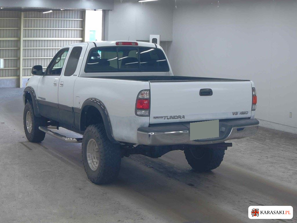 America Toyota Tundra 2004 z aukcji japońskiej