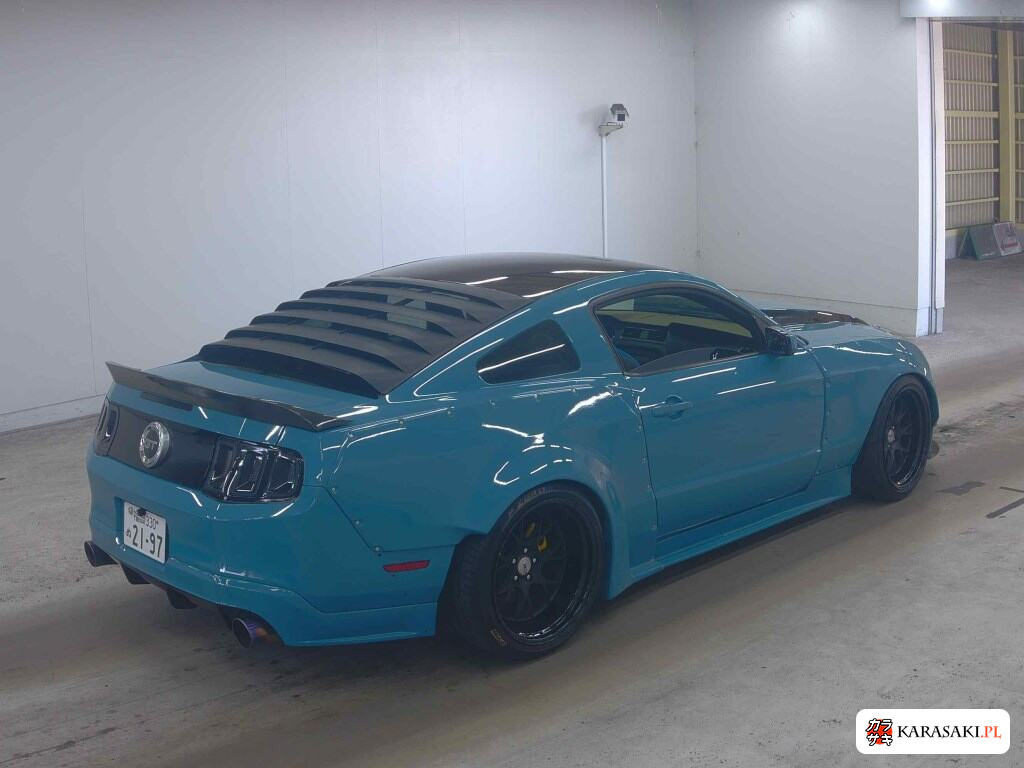 Ford Mustang 2013 z aukcji japońskiej