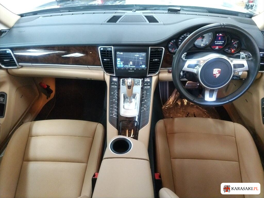 Porsche Panamera 2015 z aukcji japońskiej