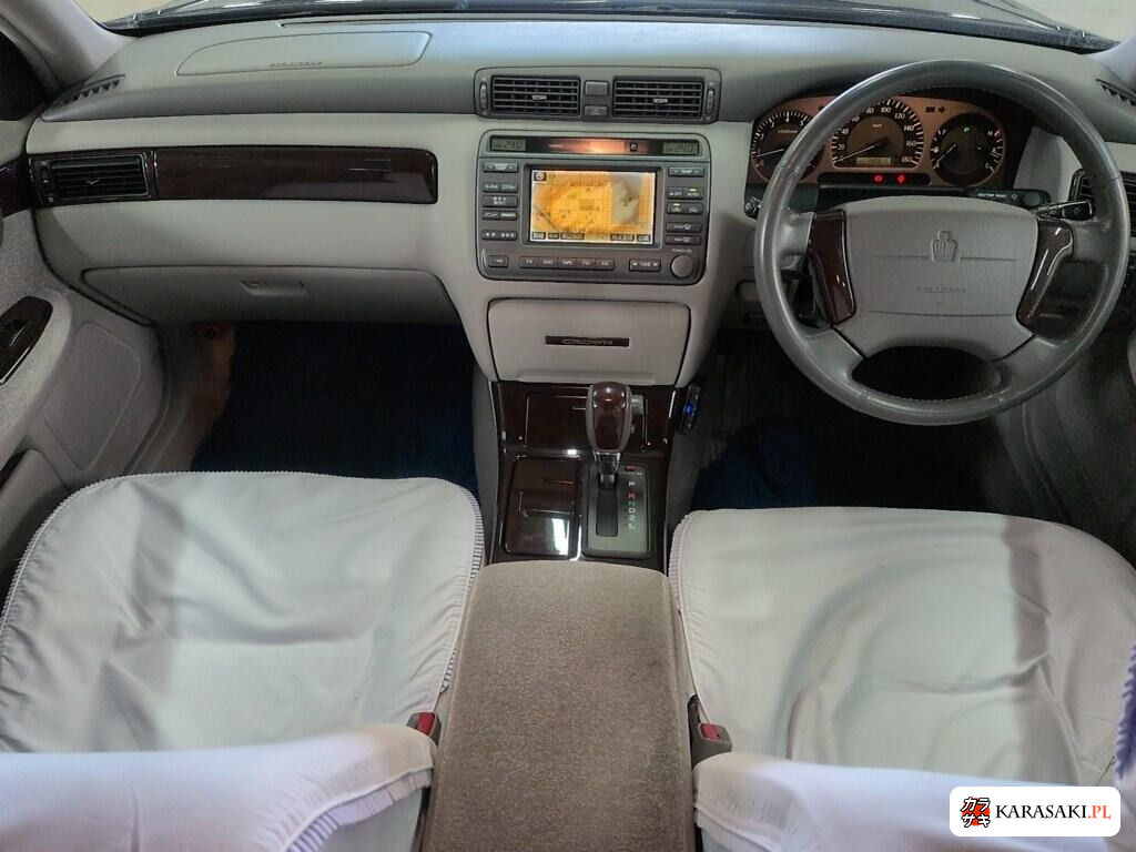 Toyota Crown 1999 z aukcji japońskiej