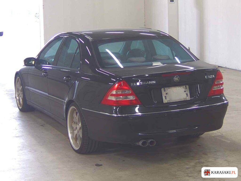 Mercedes-Benz C-Class 2004 z aukcji japońskiej