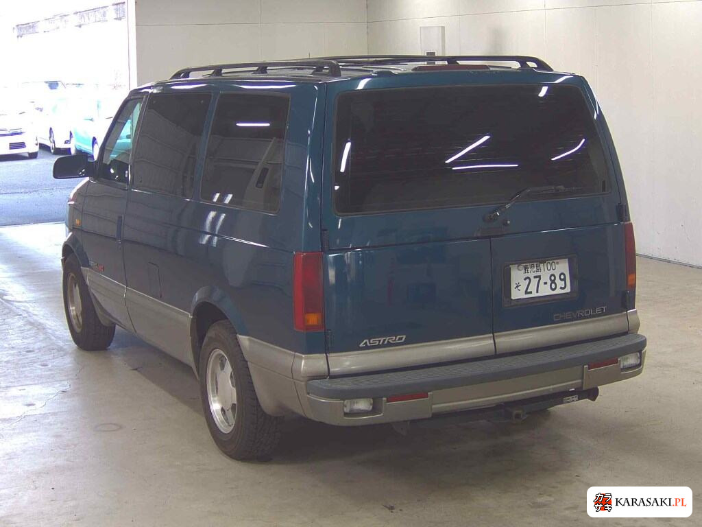 Chevrolet Astro 2002 z aukcji japońskiej