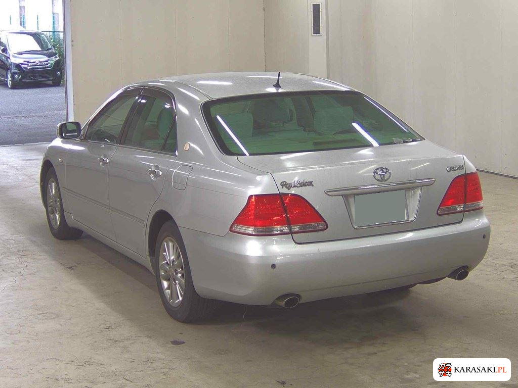 Toyota Crown 2005 z aukcji japońskiej