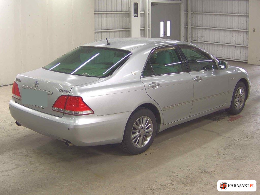 Toyota Crown 2005 z aukcji japońskiej