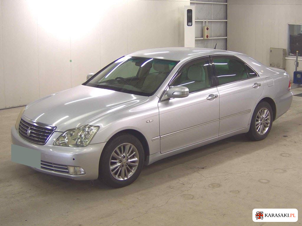 Toyota Crown 2005 z aukcji japońskiej
