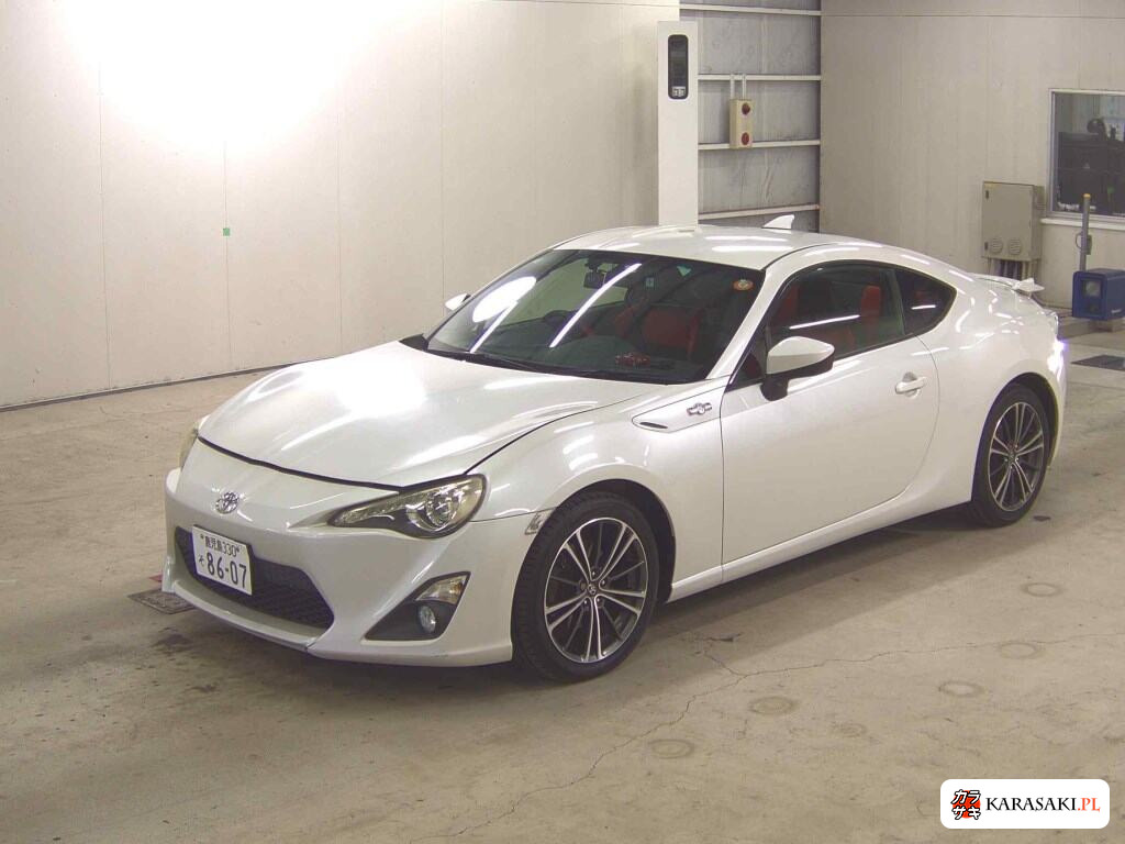 Toyota 86 2012 z aukcji japońskiej