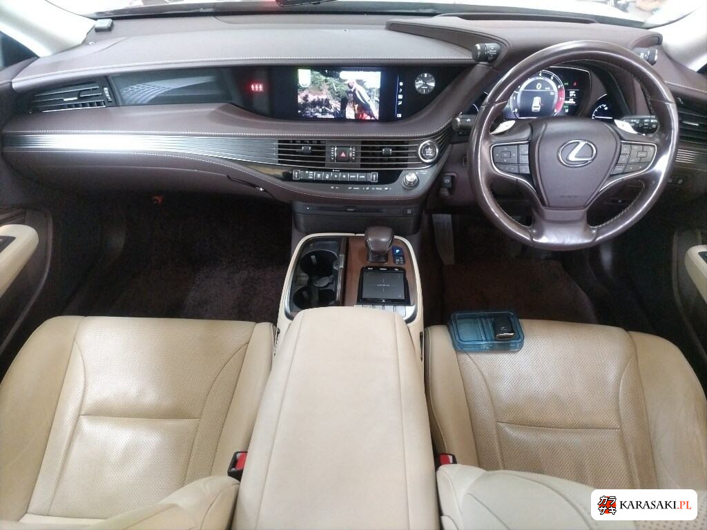 Lexus LS 2018 z aukcji japońskiej