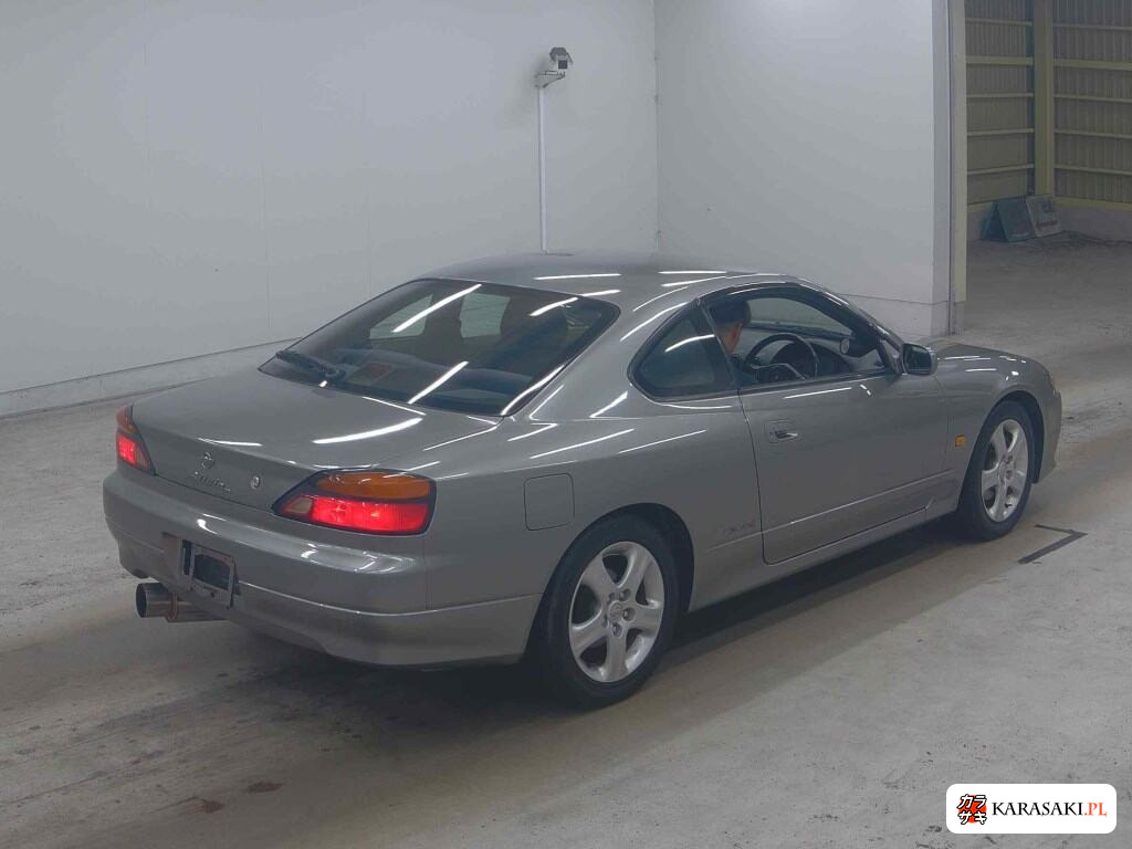 Nissan Silvia 1999 z aukcji japońskiej