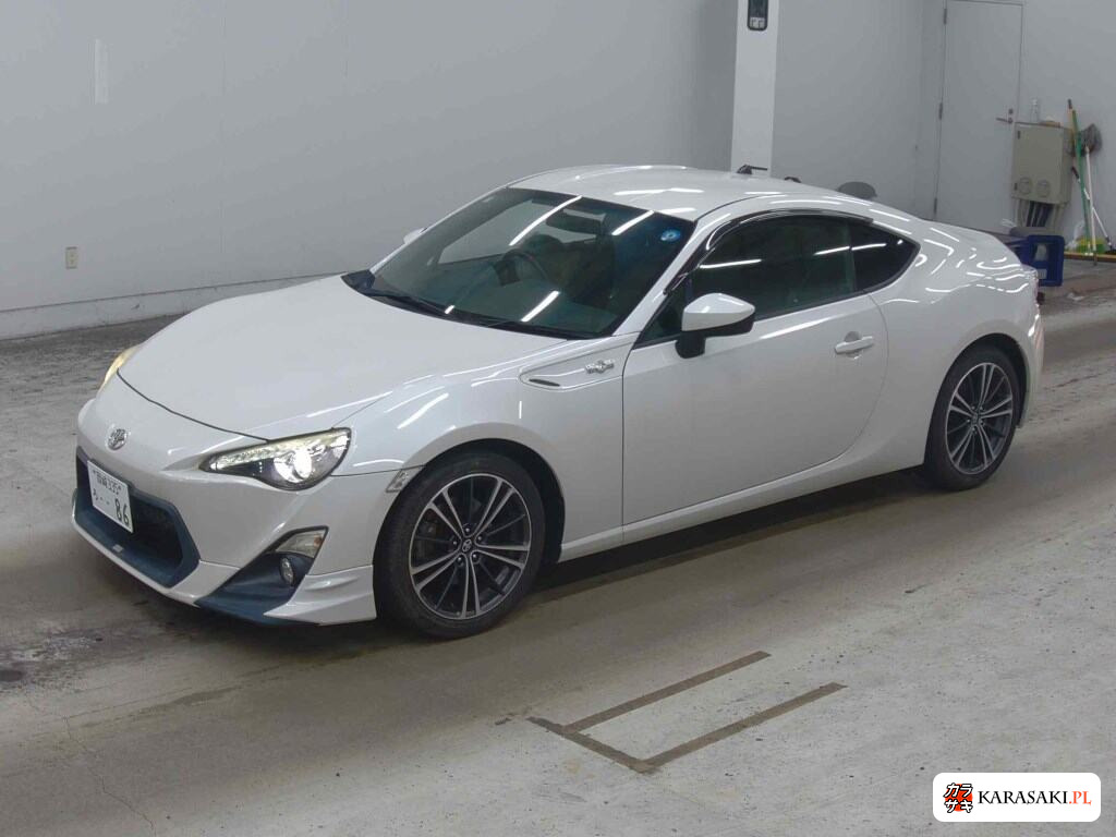 Toyota 86 2012 z aukcji japońskiej