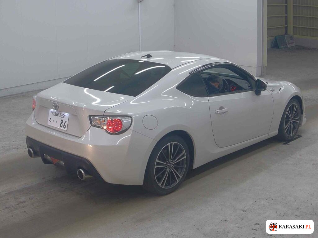 Toyota 86 2012 z aukcji japońskiej