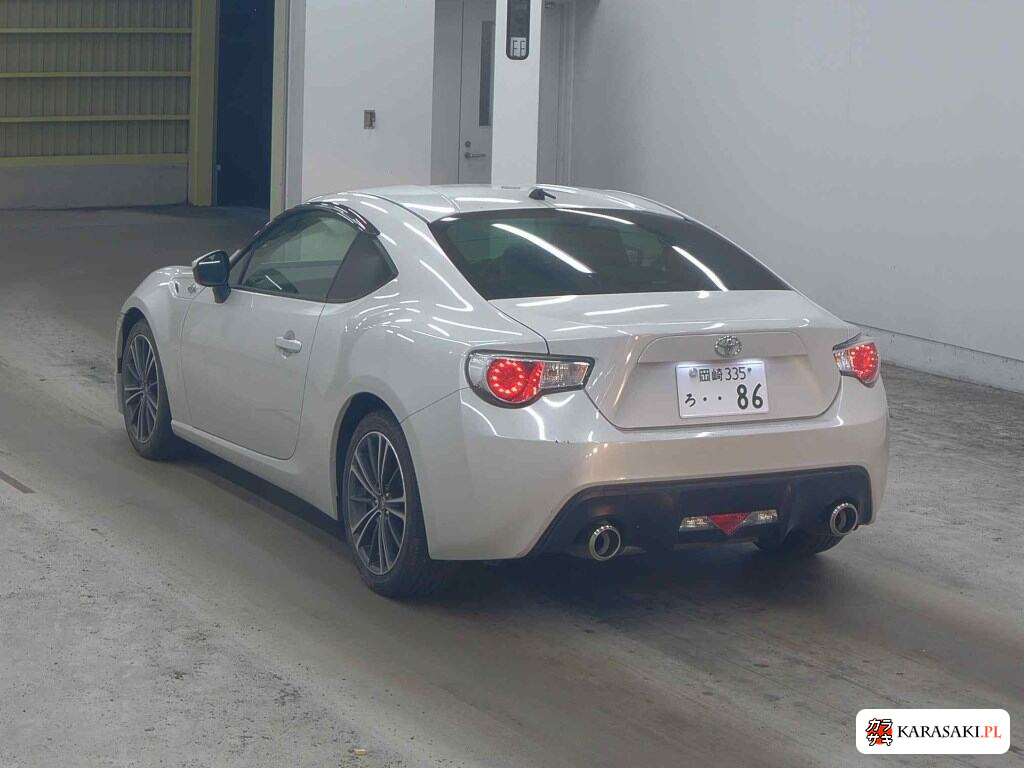 Toyota 86 2012 z aukcji japońskiej