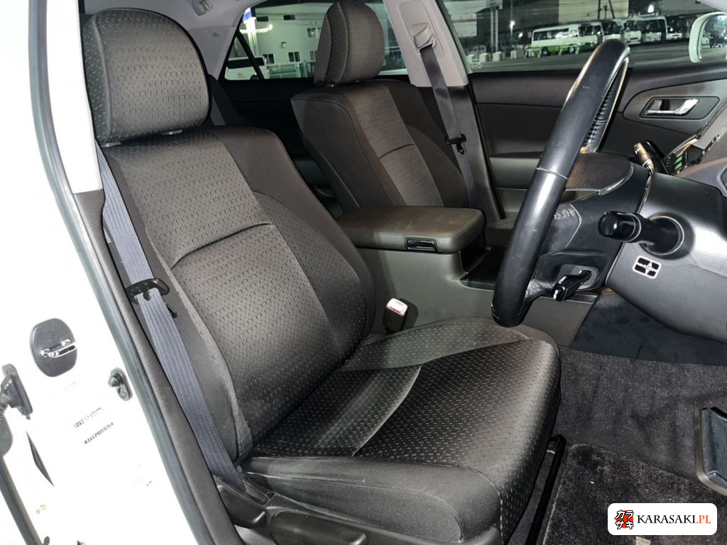 Toyota Crown 2009 z aukcji japońskiej