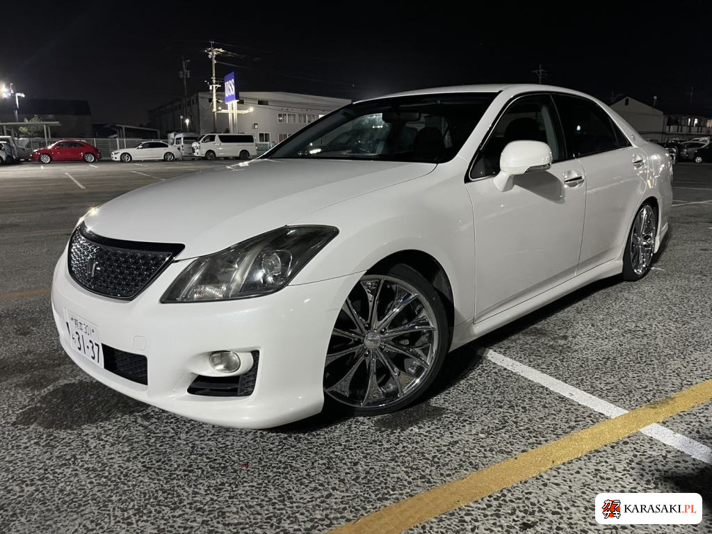 Toyota Crown 2009 z aukcji japońskiej