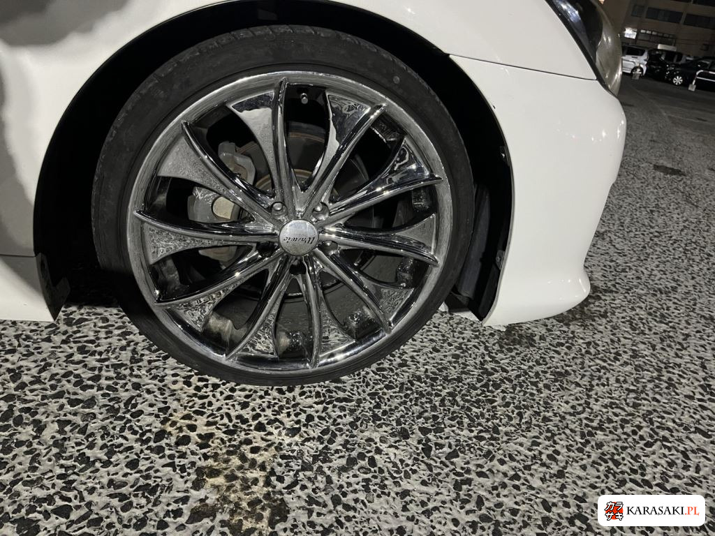 Toyota Crown 2009 z aukcji japońskiej