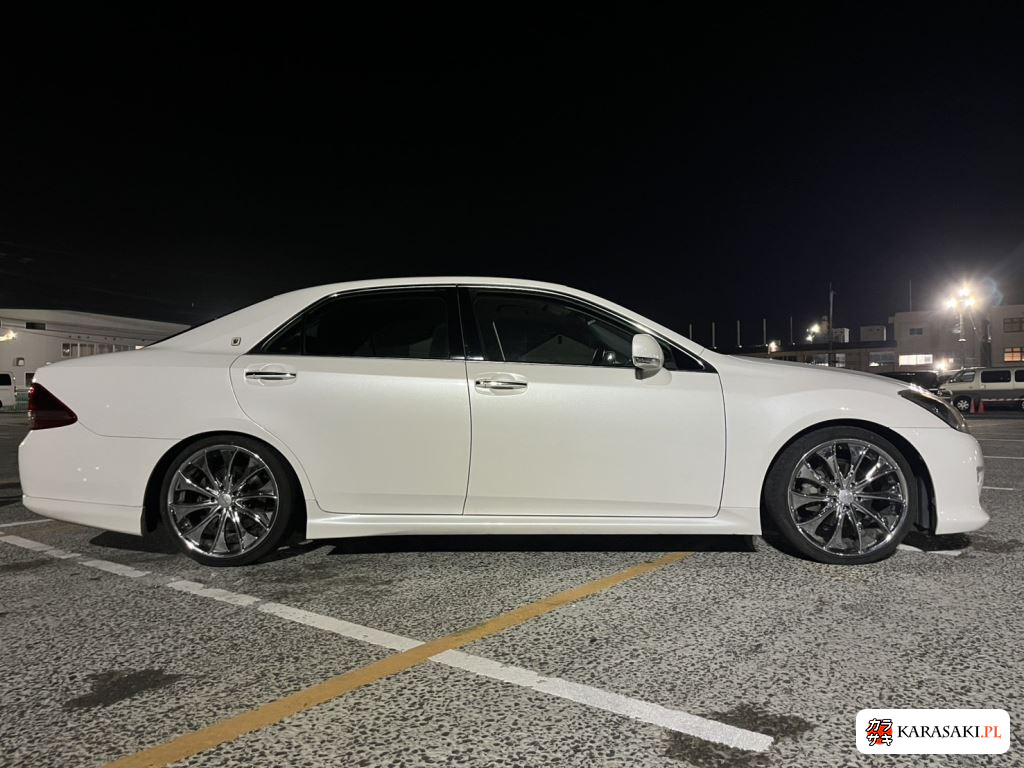 Toyota Crown 2009 z aukcji japońskiej