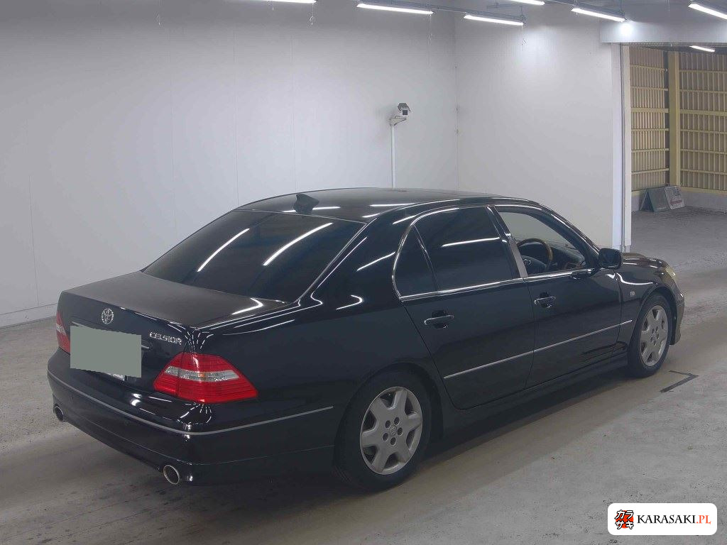 Toyota Celsior 2004 z aukcji japońskiej