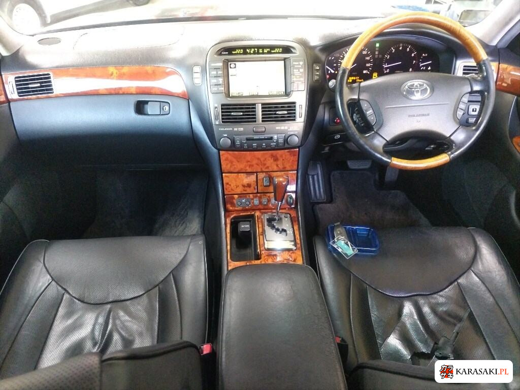 Toyota Celsior 2004 z aukcji japońskiej