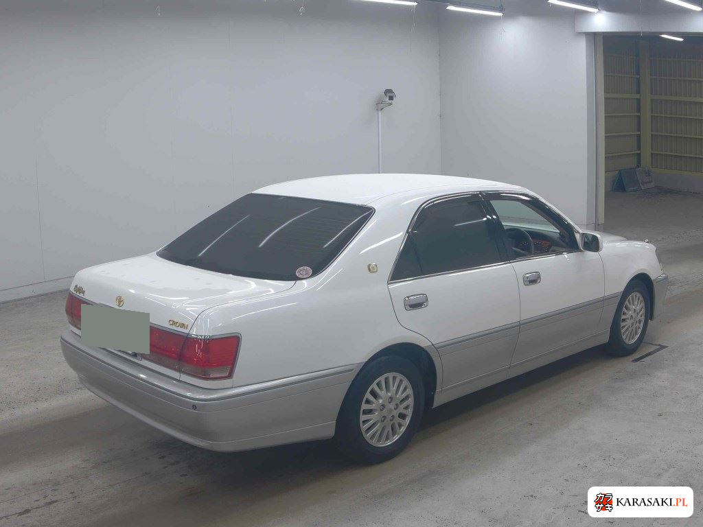 Toyota Crown 2001 z aukcji japońskiej