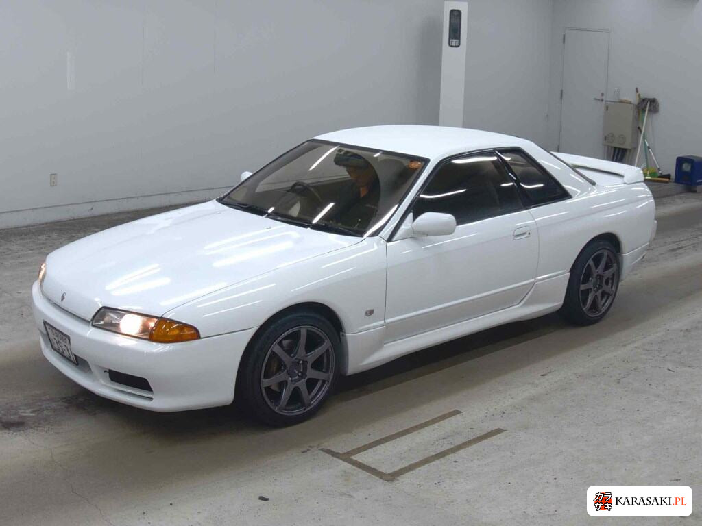 Nissan Skyline 1992 z aukcji japońskiej