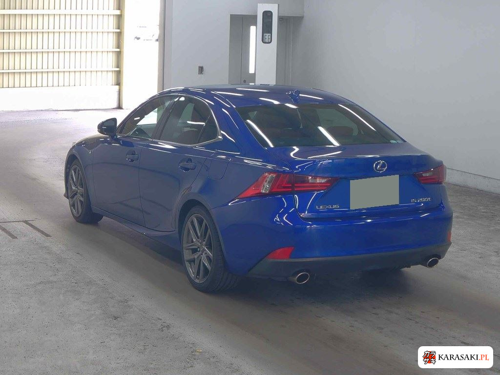 Lexus Is 2015 z aukcji japońskiej
